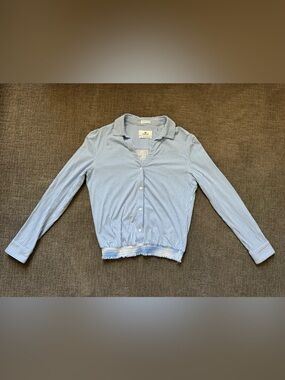EUC Women’s Buttercloth Icy Cotton Pre-Tucked Fit Blouse, Sz M. (Blue/White)